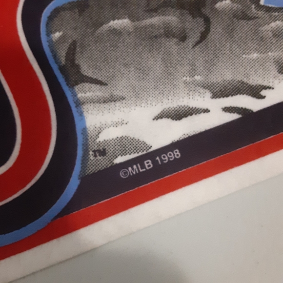 AL West,  2 of 5 Team Felt Pennants,  Vintage - Picture 5 of 8